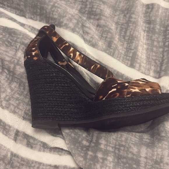 Burberry Wedges Size 36.5 - Picture 5 of 13